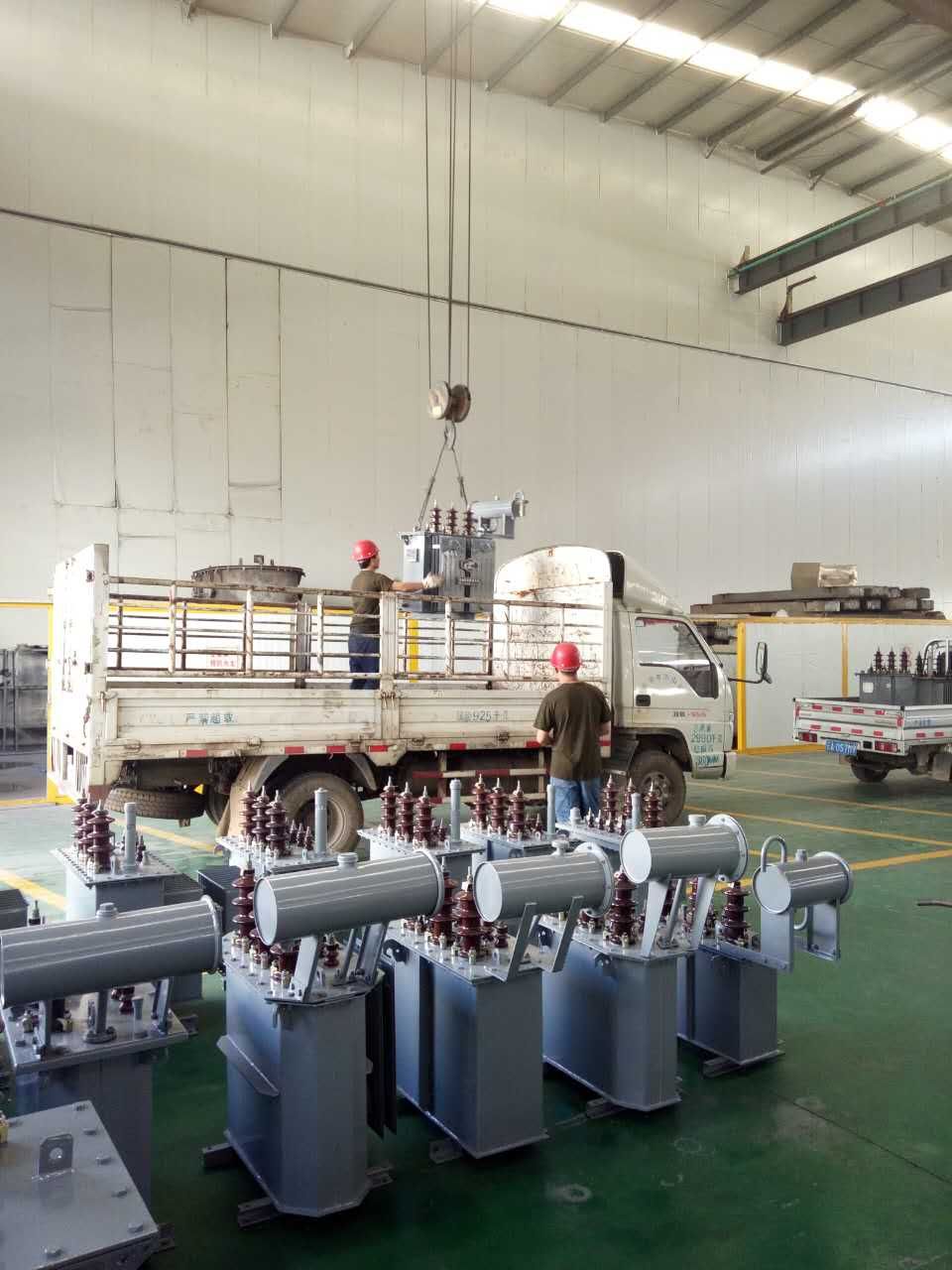 变压器修理完毕装车发货2017.9-修理案例-云南变压器维修_云南变压器销售_云南特种变压器维修