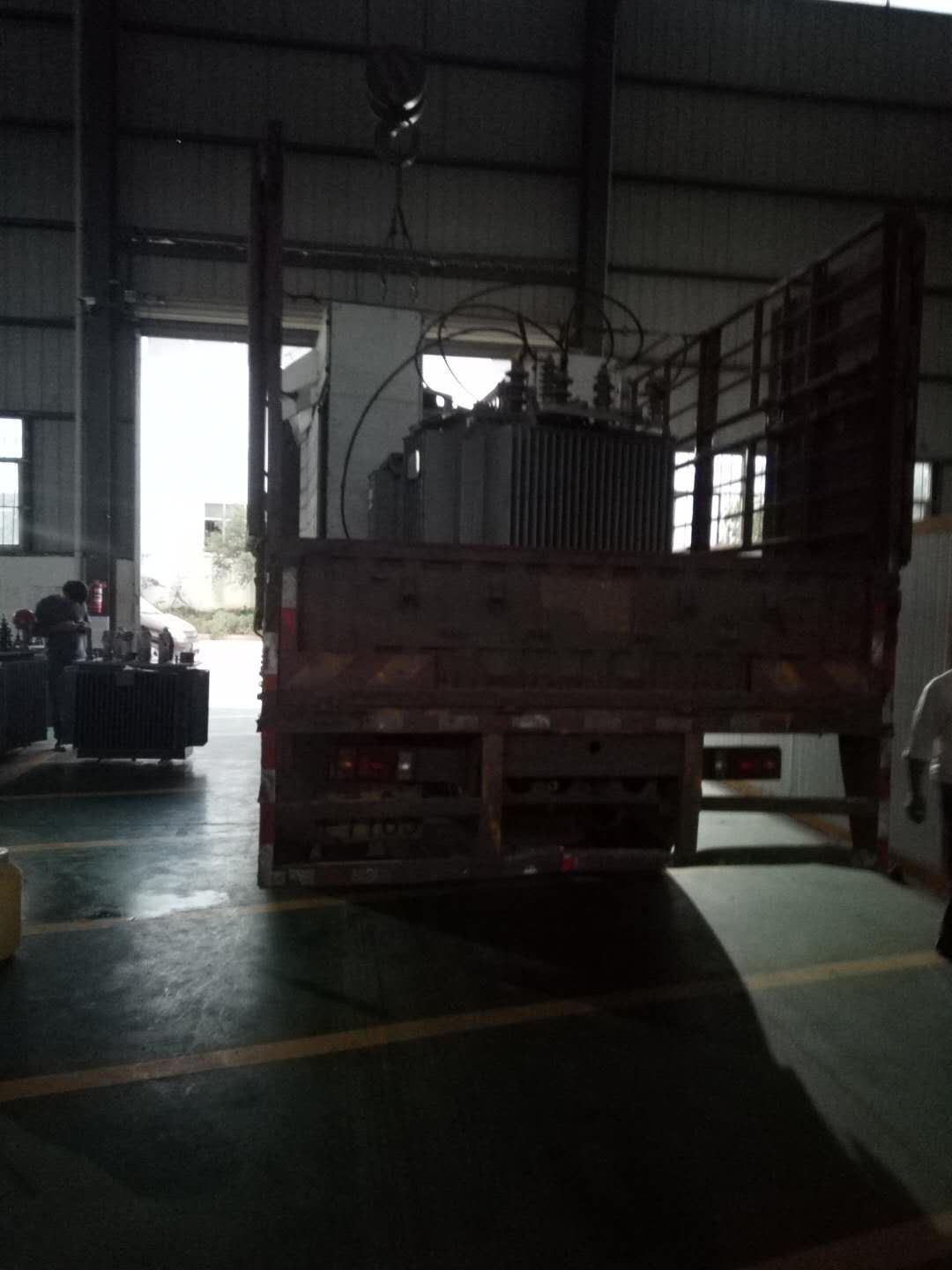 待修变压器到货2017.11.20-修理案例-云南变压器维修_云南变压器销售_云南特种变压器维修