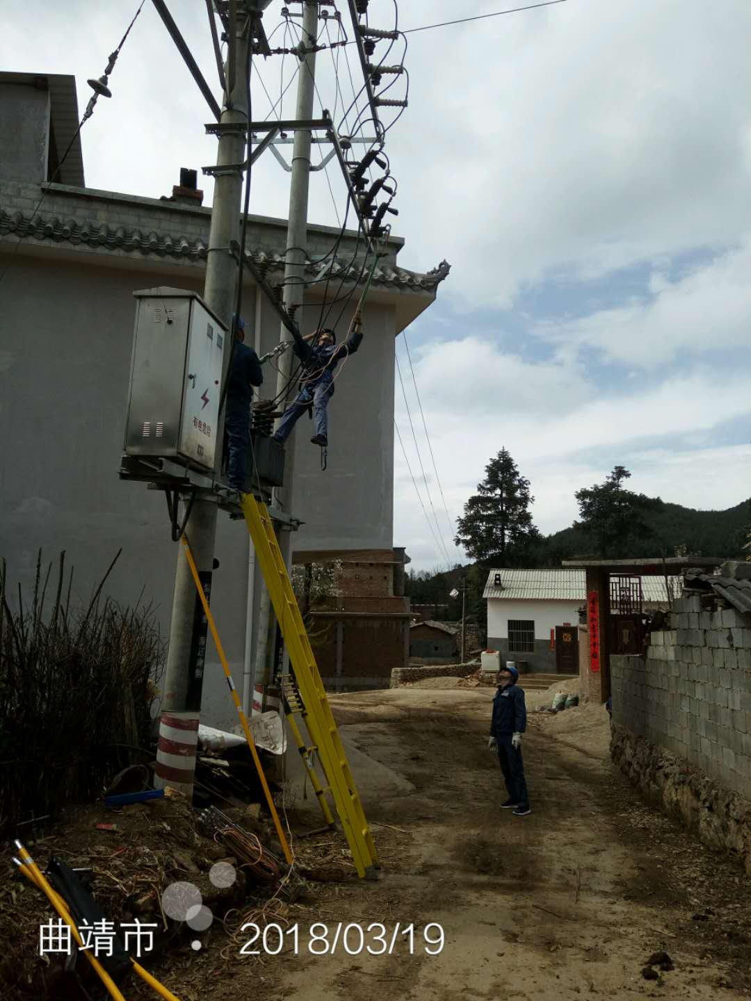 变压器现场检修2018.3.19（2）-修理案例-云南变压器维修_云南变压器销售_云南特种变压器维修