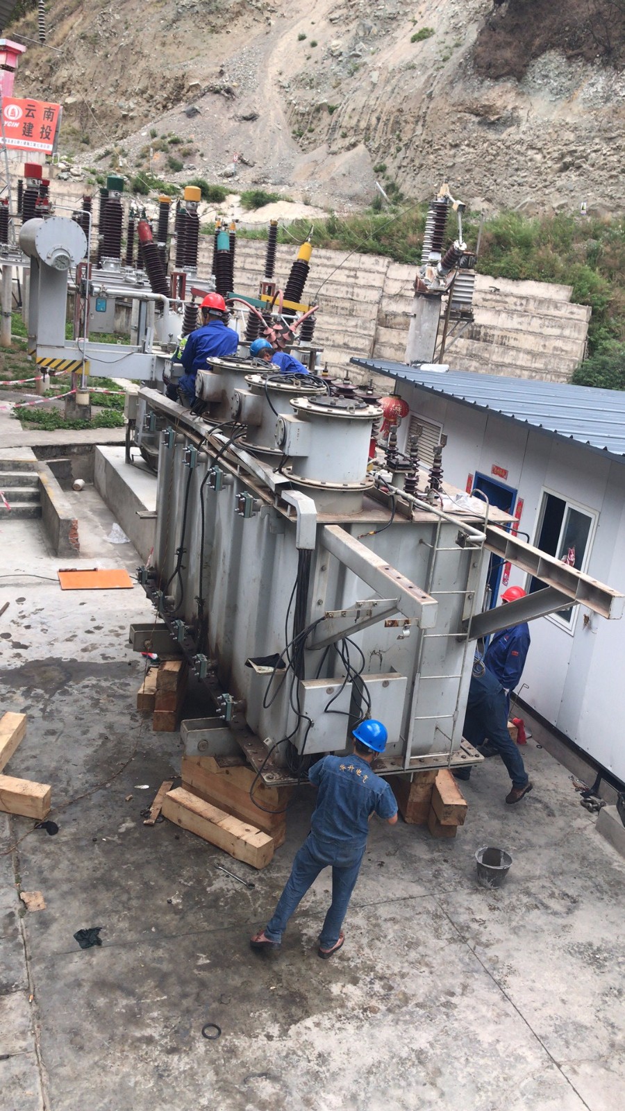 SFSZ9-10000KVA变压器检修现场2018.5.27-修理案例-云南变压器维修_云南变压器销售_云南特种变压器维修