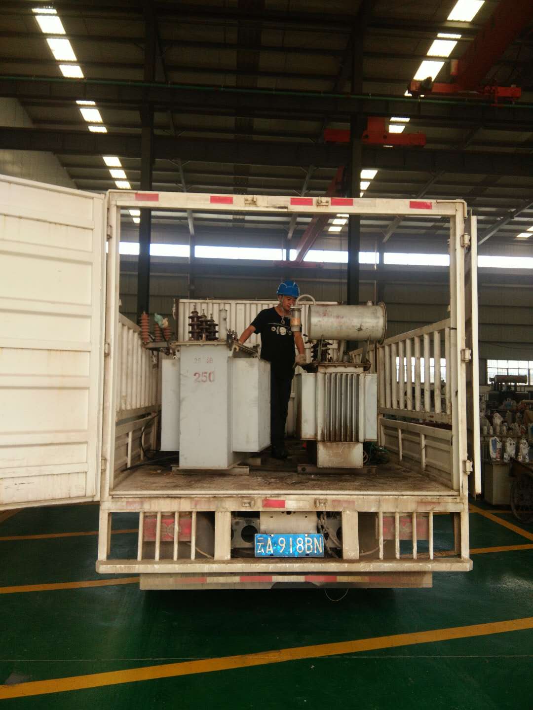 待修变压器到货一批2018.7.28-修理案例-云南变压器维修_云南变压器销售_云南特种变压器维修