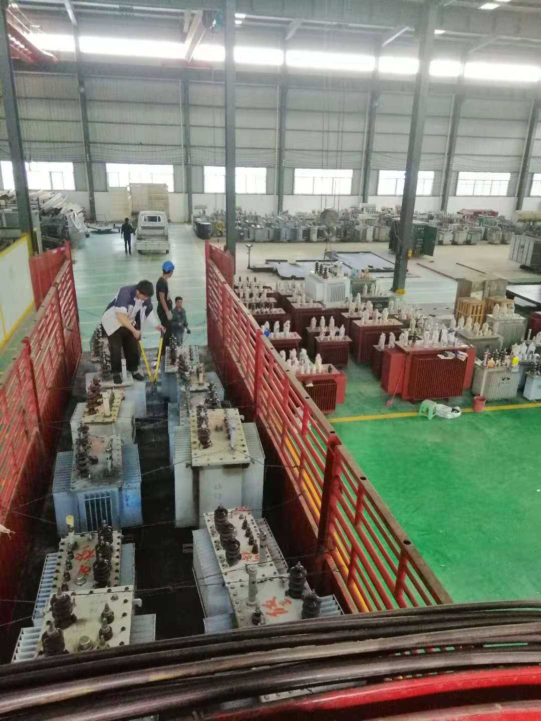 待修变压器到货一车2018.11.5-修理案例-云南变压器维修_云南变压器销售_云南特种变压器维修