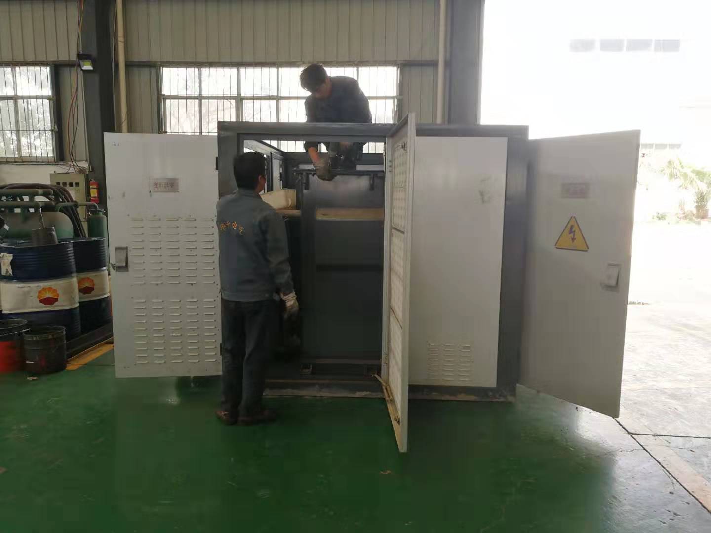 630KVA组合式变压器修理中2019.3.8-修理案例-云南变压器维修_云南变压器销售_云南特种变压器维修