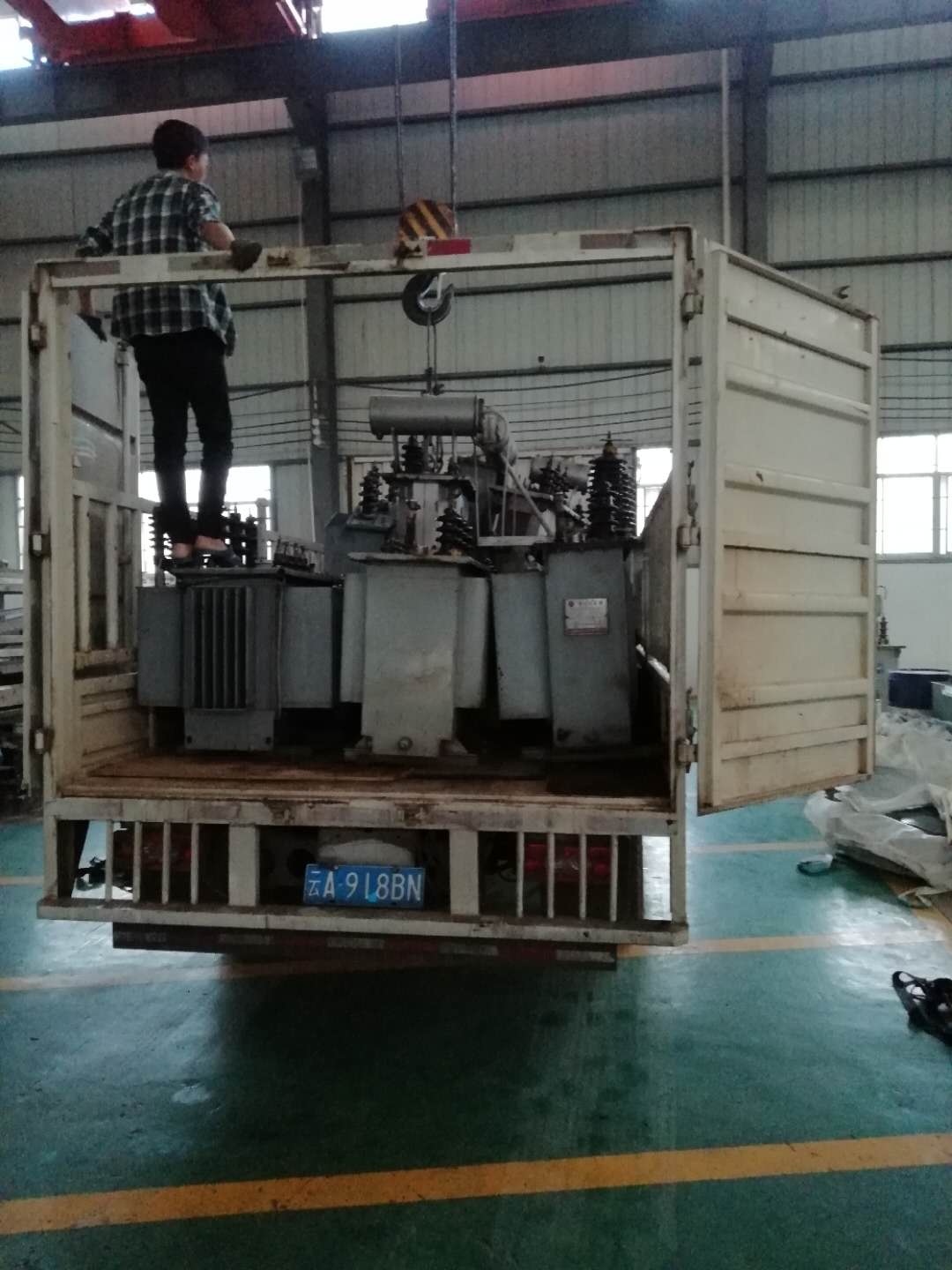 待修变压器到货一批2019.4.5-修理案例-云南变压器维修_云南变压器销售_云南特种变压器维修