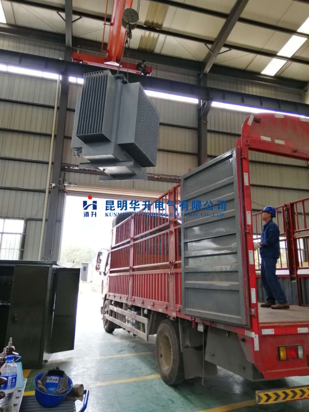 2000KVA变压器修理完毕装车2019.6-修理案例-云南变压器维修_云南变压器销售_云南特种变压器维修