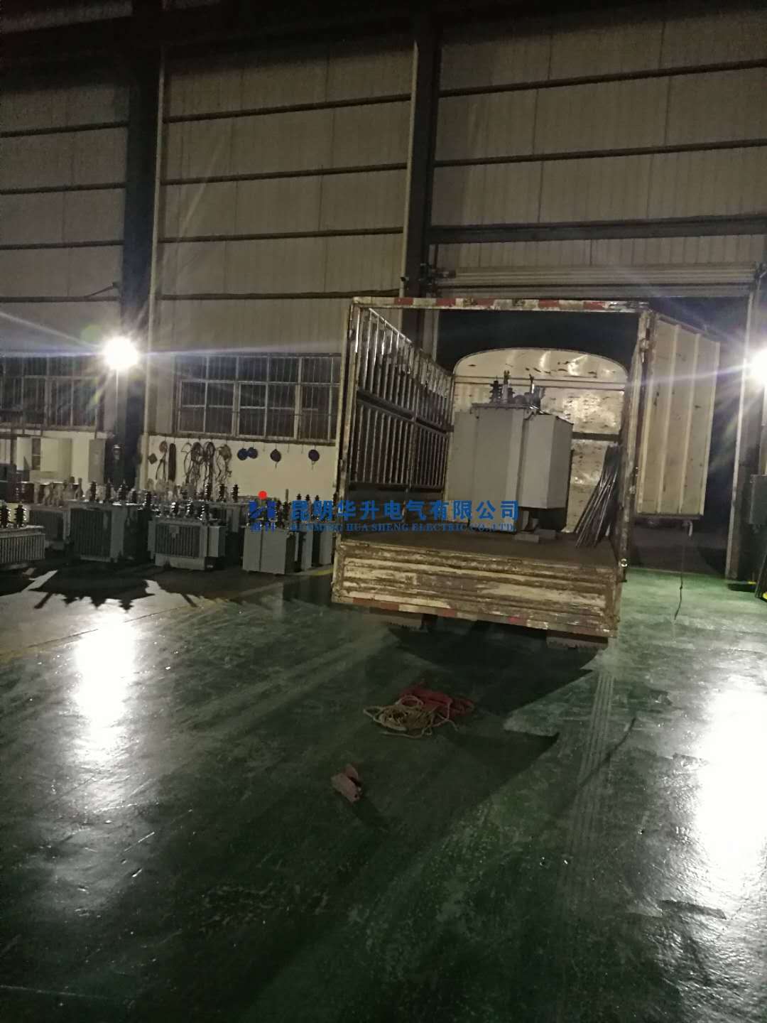 待修变压器到货2020.8-修理案例-云南变压器维修_云南变压器销售_云南特种变压器维修