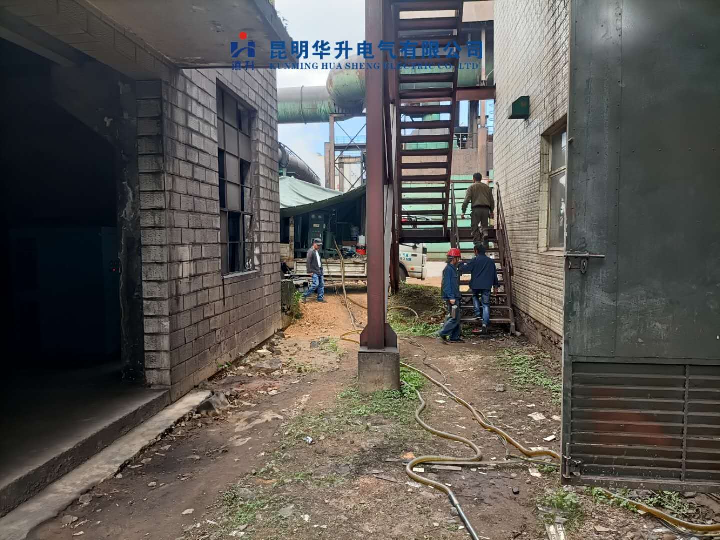 变压器现场过滤变压器油2020.8-修理案例-云南变压器维修_云南变压器销售_云南特种变压器维修