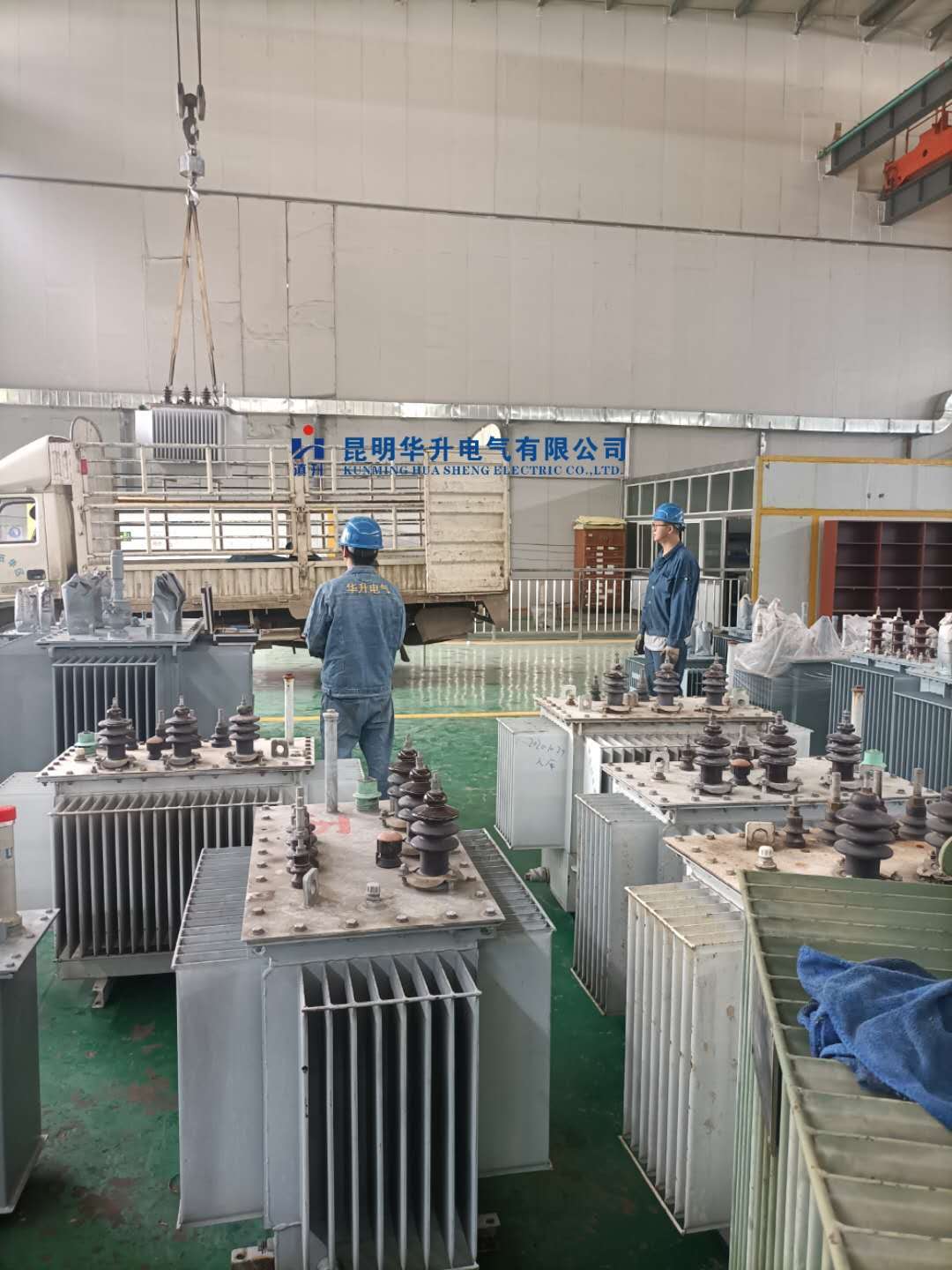 待修变压器到货6台2020.10-修理案例-云南变压器维修_云南变压器销售_云南特种变压器维修