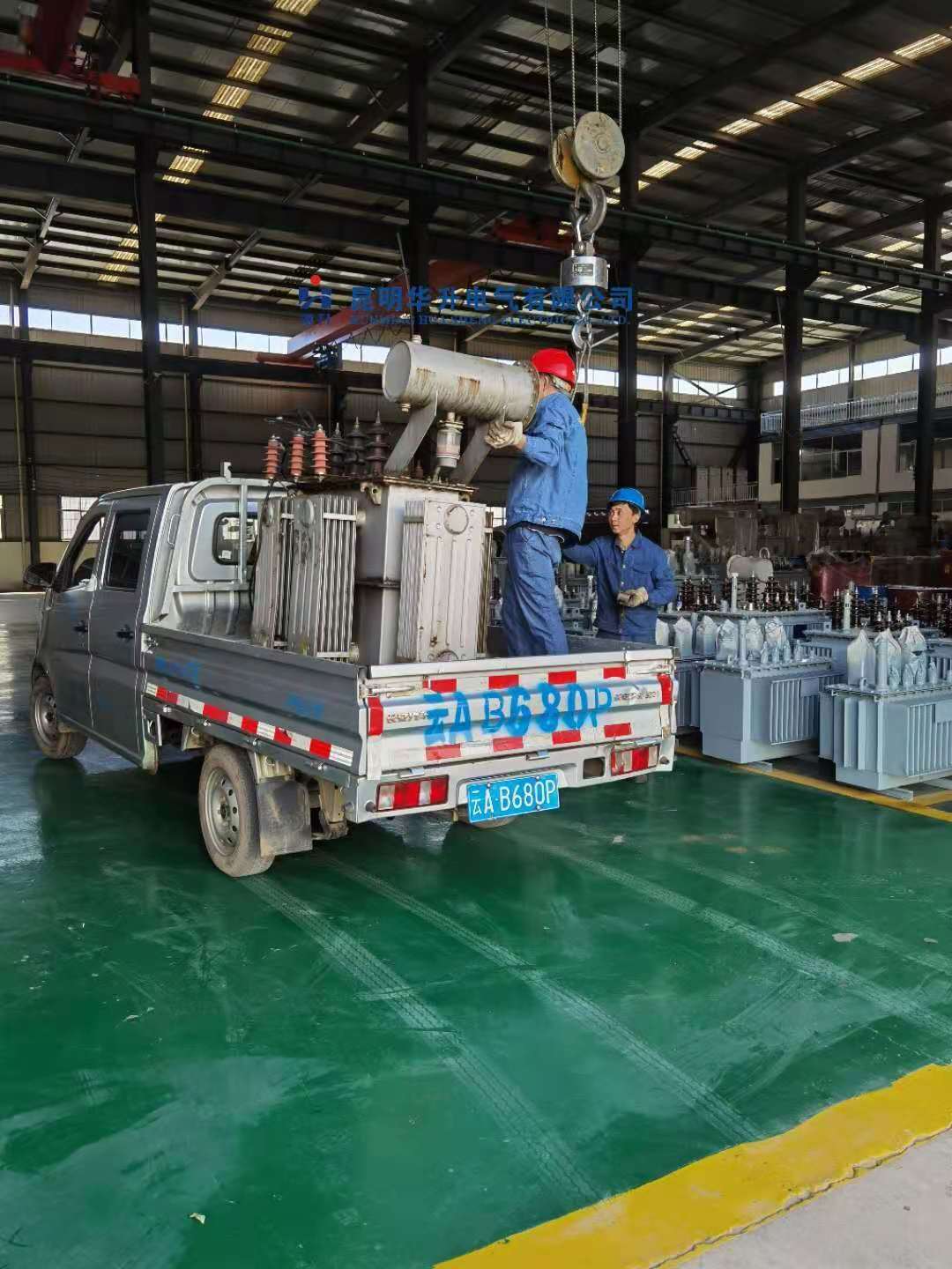 待修变压器到货2020.11-修理案例-云南变压器维修_云南变压器销售_云南特种变压器维修