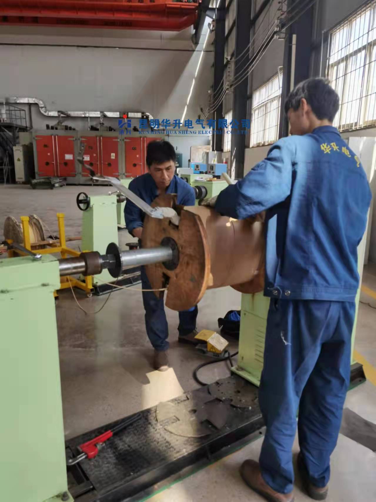 变压器线圈绕制中2022.3-修理案例-云南变压器维修_云南变压器销售_云南特种变压器维修